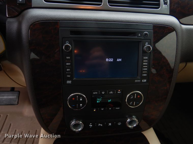 image for item DJ1186 2007 GMC Yukon Denali XL  SUV