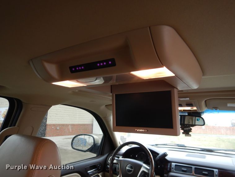 image for item DJ1186 2007 GMC Yukon Denali XL  SUV