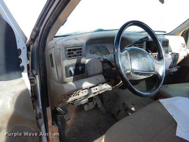 image for item DJ4923 Ford F450 Super Duty  utility / service truck