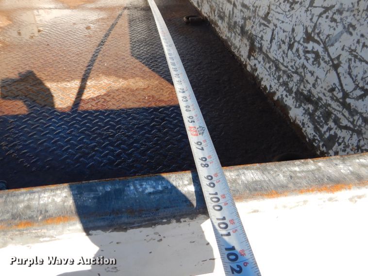 image for item DJ4923 Ford F450 Super Duty  utility / service truck