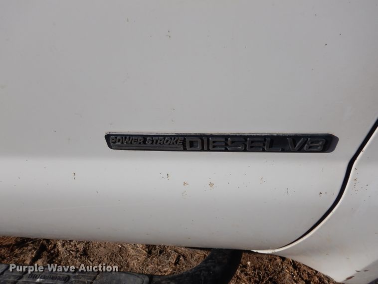 image for item DJ4923 Ford F450 Super Duty  utility / service truck