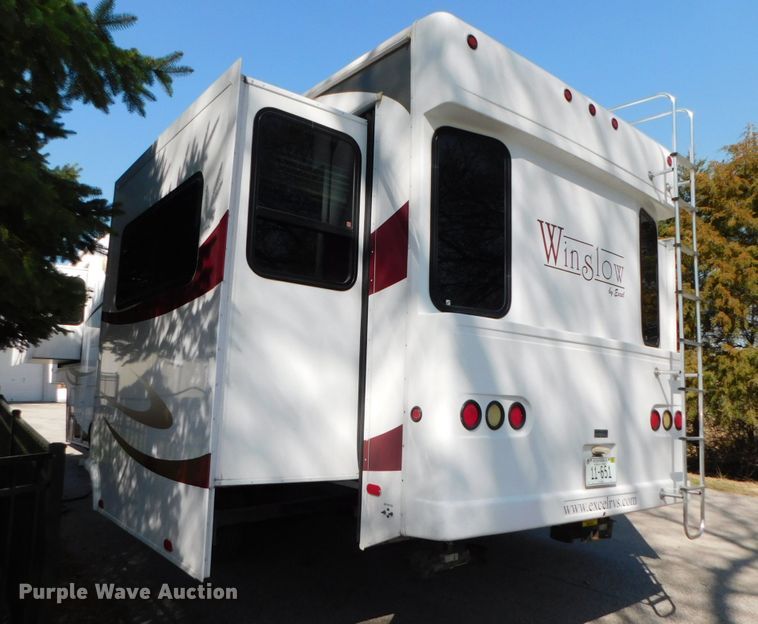 image for item DJ5998 2011 Excell D31RLE  camper