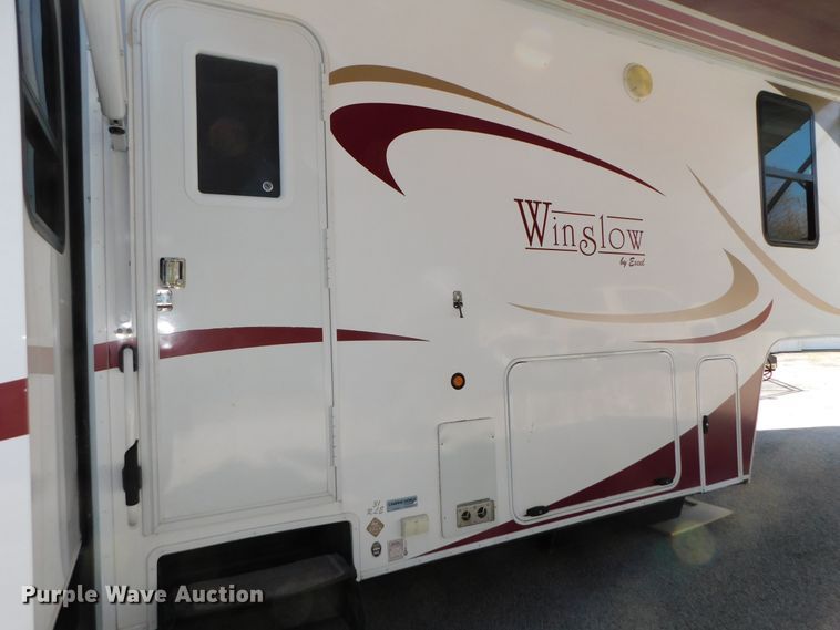 image for item DJ5998 2011 Excell D31RLE  camper