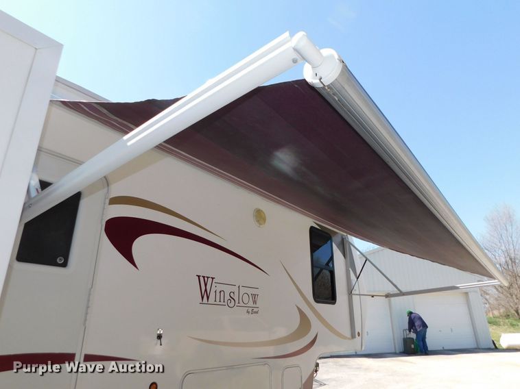 image for item DJ5998 2011 Excell D31RLE  camper