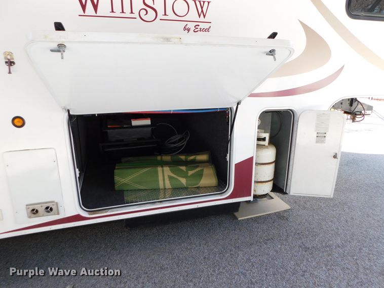 image for item DJ5998 2011 Excell D31RLE  camper