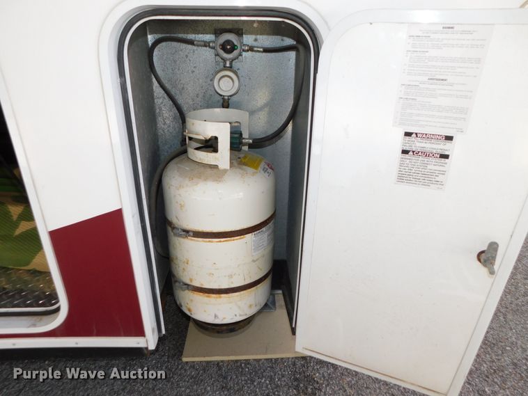 image for item DJ5998 2011 Excell D31RLE  camper