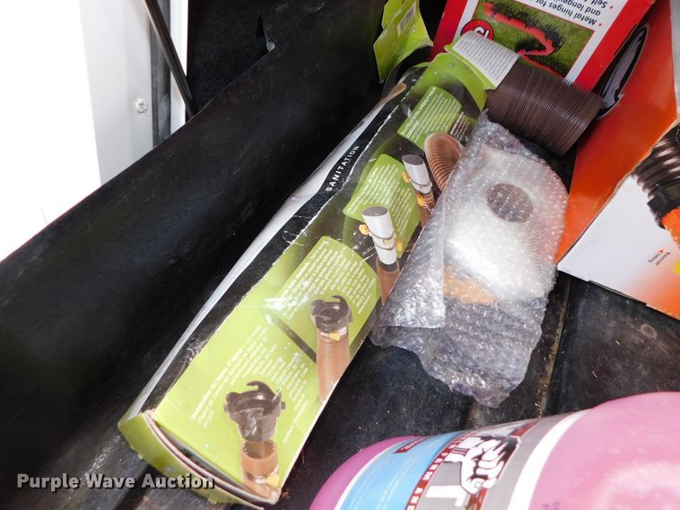 image for item DJ5998 2011 Excell D31RLE  camper