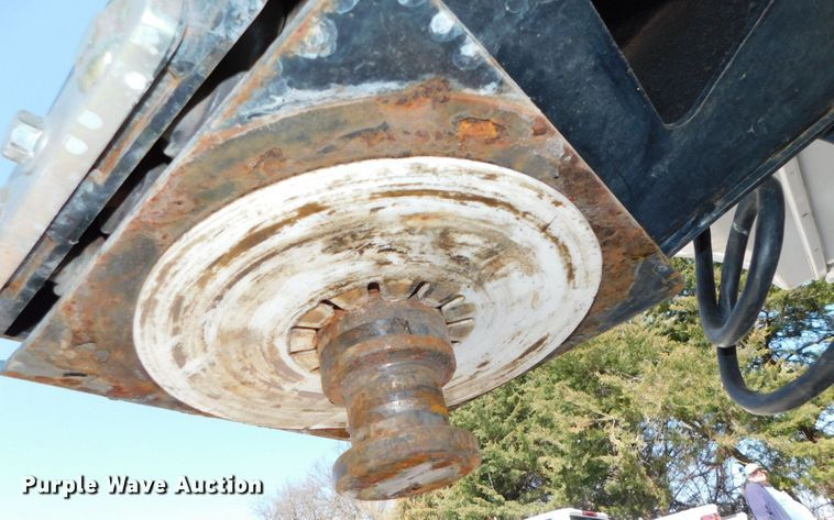 image for item DJ5998 2011 Excell D31RLE  camper