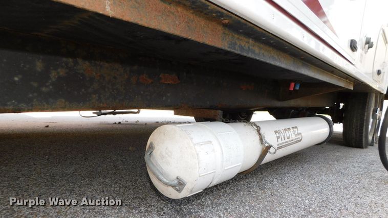 image for item DJ5998 2011 Excell D31RLE  camper