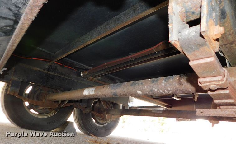 image for item DJ5998 2011 Excell D31RLE  camper