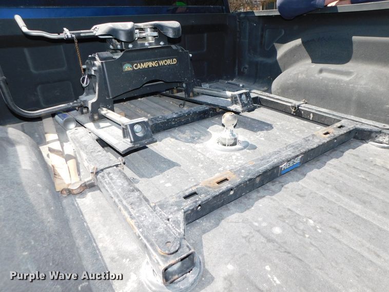 image for item DJ5998 2011 Excell D31RLE  camper