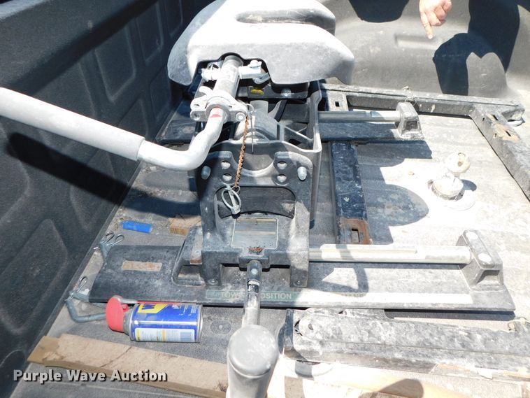 image for item DJ5998 2011 Excell D31RLE  camper