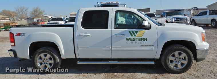 image for item DJ8389 2011 GMC Sierra 1500  Crew Cab pickup truck