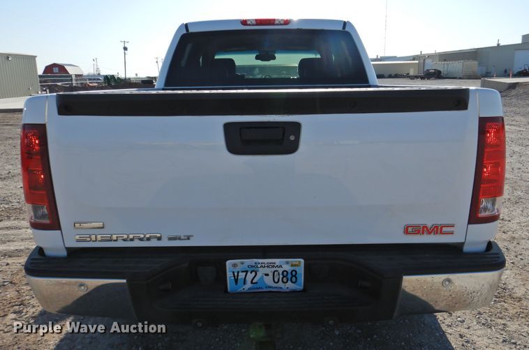 image for item DJ8389 2011 GMC Sierra 1500  Crew Cab pickup truck