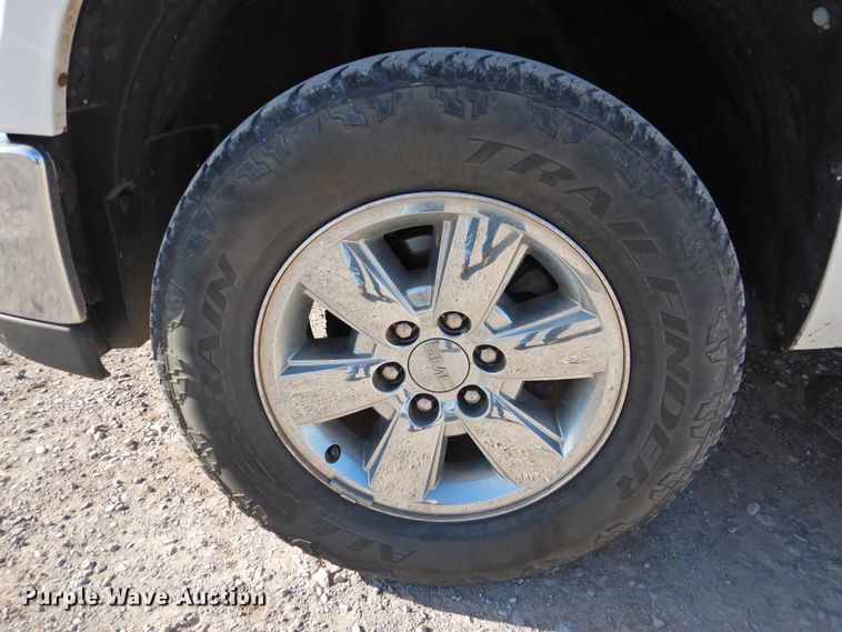 image for item DJ8389 2011 GMC Sierra 1500  Crew Cab pickup truck