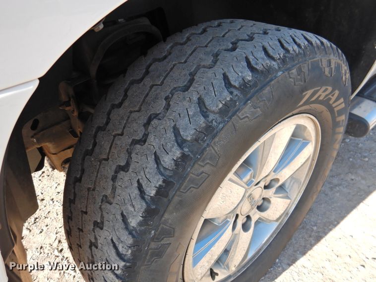 image for item DJ8389 2011 GMC Sierra 1500  Crew Cab pickup truck