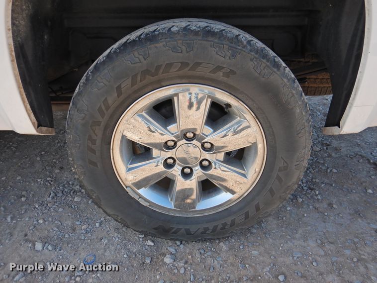 image for item DJ8389 2011 GMC Sierra 1500  Crew Cab pickup truck