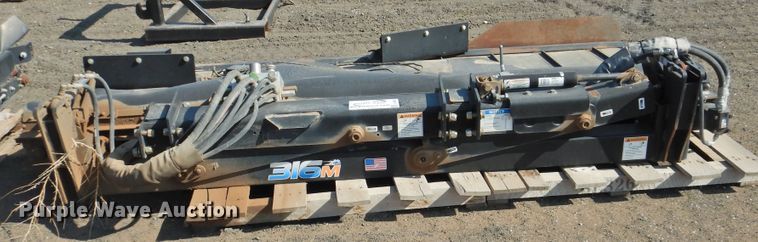 image for item DJ8402 RCI 316M hay merger