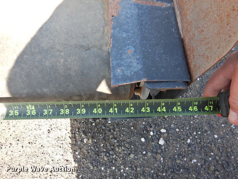 image for item DJ8402 RCI 316M hay merger