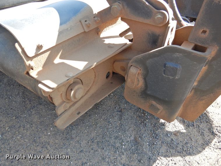 image for item DJ8402 RCI 316M hay merger