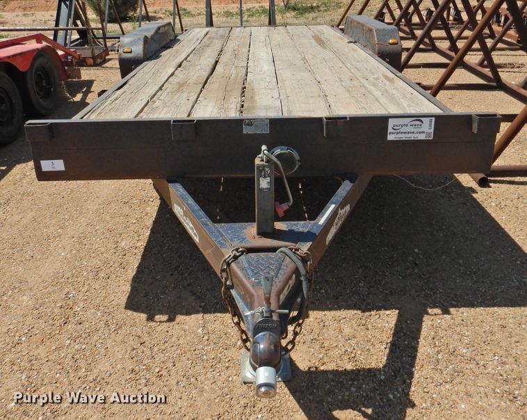 image for item DJ8408 2004 Diamond C  utility trailer