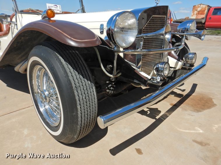 image for item DJ8418 2017 Mercedes Benz SSK Roadster repica kit car