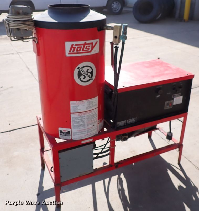 image for item DK4651 Hotsy 981A  pressure washer
