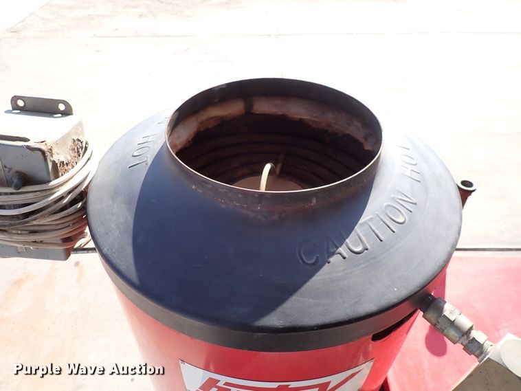 image for item DK4651 Hotsy 981A  pressure washer