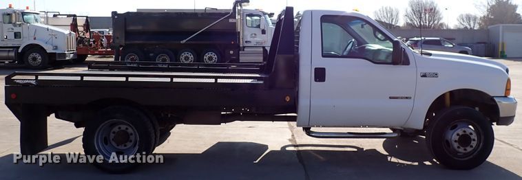image for item DK4653 2000 Ford F550 Super Duty  flatbed truck