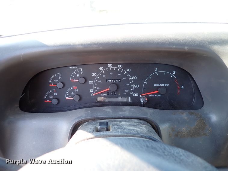 image for item DK4653 2000 Ford F550 Super Duty  flatbed truck