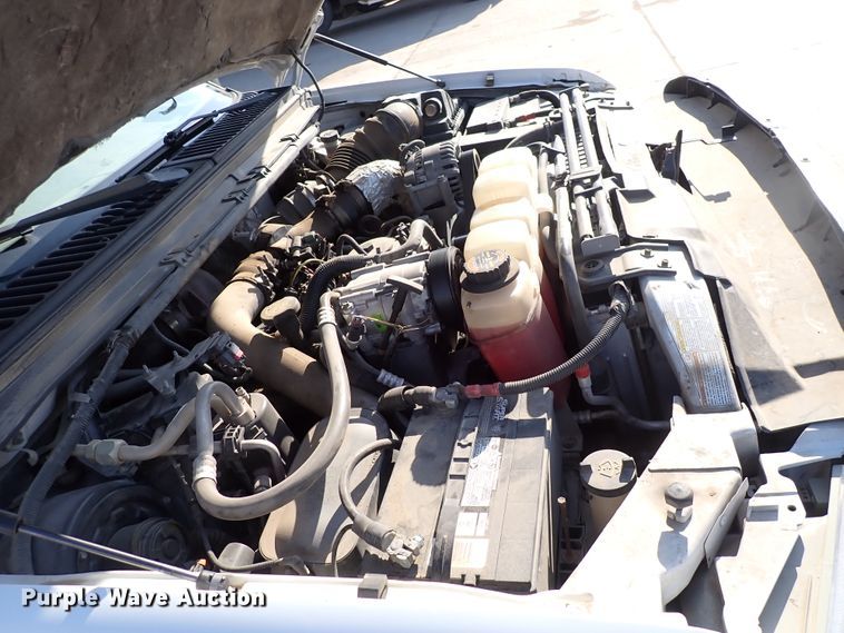 image for item DK4653 2000 Ford F550 Super Duty  flatbed truck