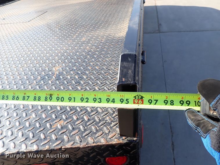 image for item DK4653 2000 Ford F550 Super Duty  flatbed truck