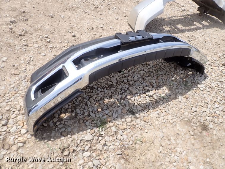 image for item DK4705 (3) Ford F350 front bumpers