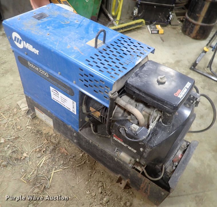 image for item DK4708 Miller Bobcat 225G  welder/generator