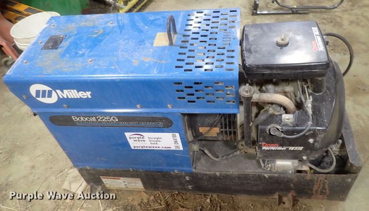 image for item DK4708 Miller Bobcat 225G  welder/generator