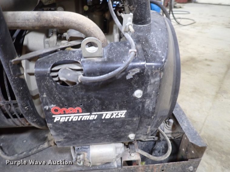 image for item DK4708 Miller Bobcat 225G  welder/generator