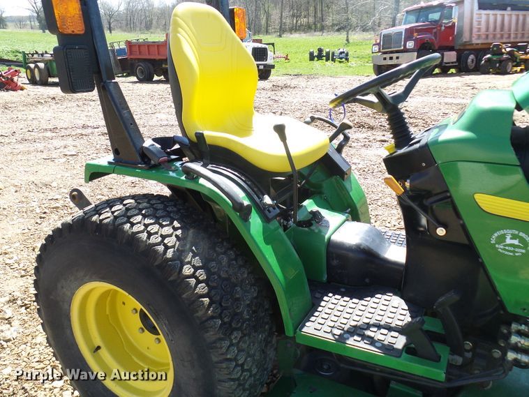 image for item DL0958 John Deere 4115  tractor