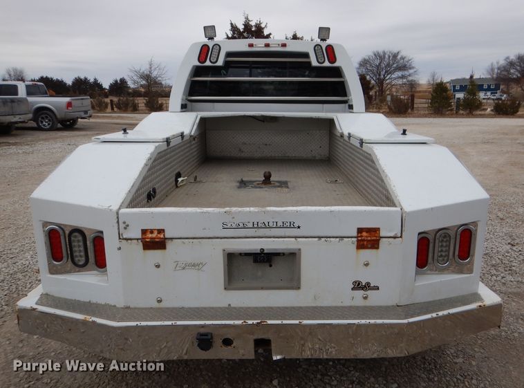 image for item DL2192 2007 Ford F550 Super Duty XLT  flatbed truck