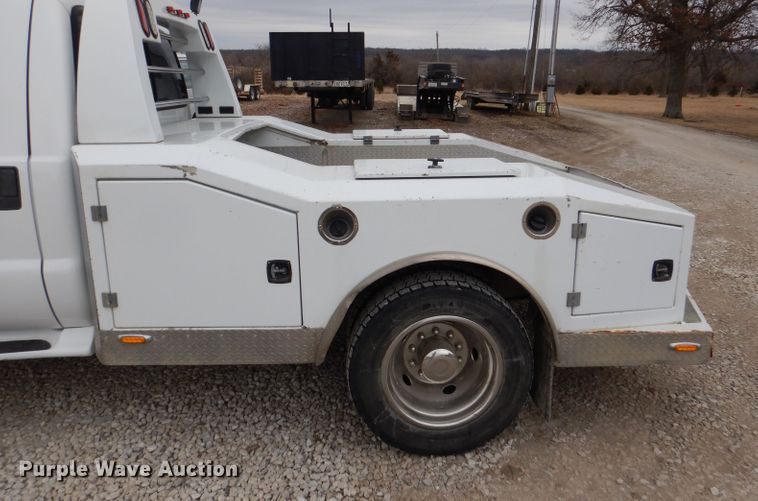 image for item DL2192 2007 Ford F550 Super Duty XLT  flatbed truck