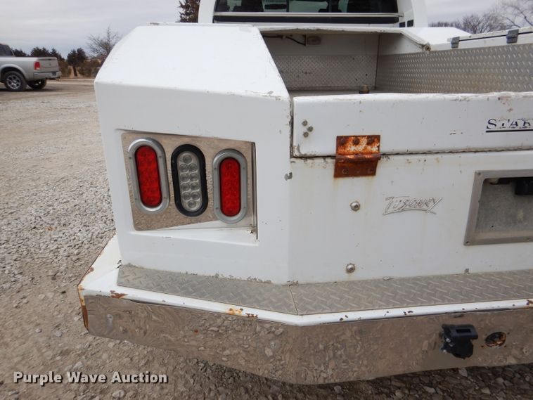 image for item DL2192 2007 Ford F550 Super Duty XLT  flatbed truck