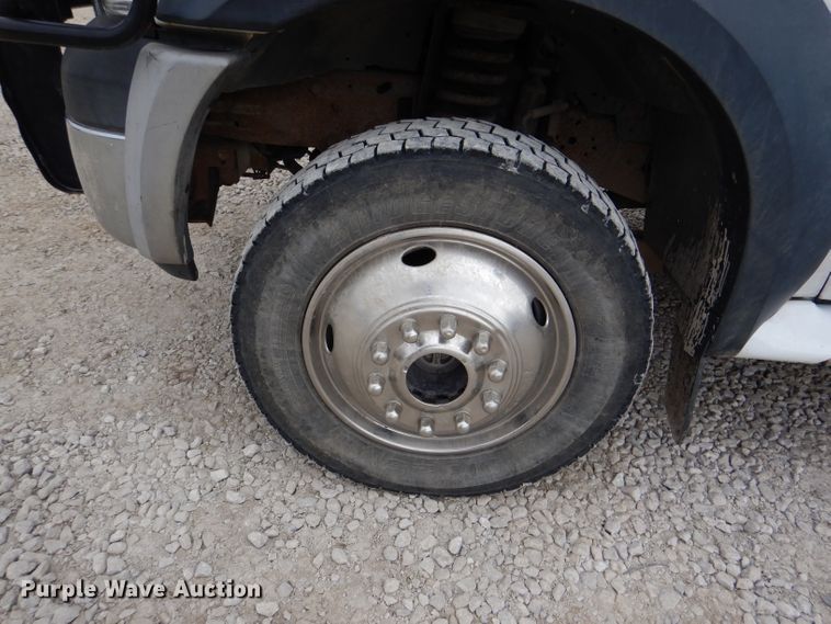 image for item DL2192 2007 Ford F550 Super Duty XLT  flatbed truck