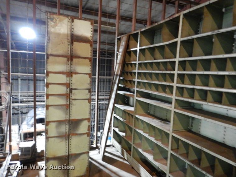 image for item DL2772 (14) metal shelves