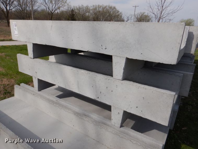 image for item DL2776 (10) concrete feed bunks