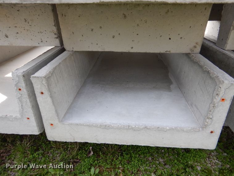 image for item DL2776 (10) concrete feed bunks