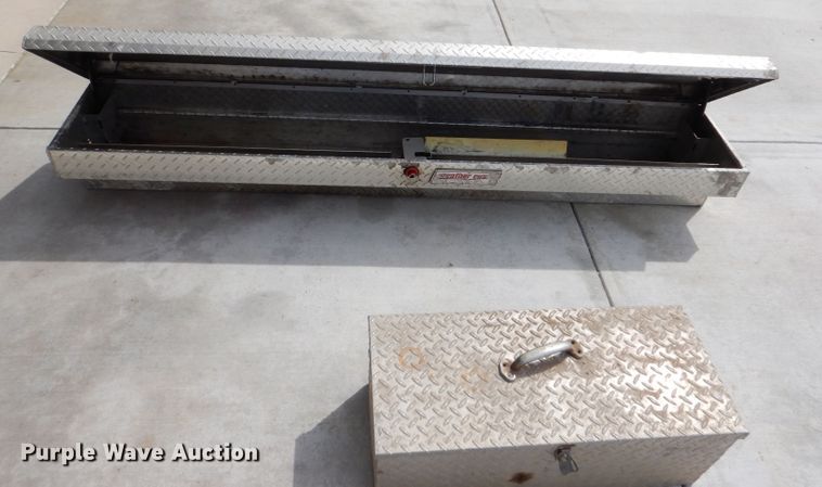 image for item DL2780 (2) toolboxes