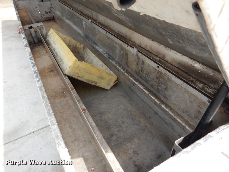 image for item DL2780 (2) toolboxes