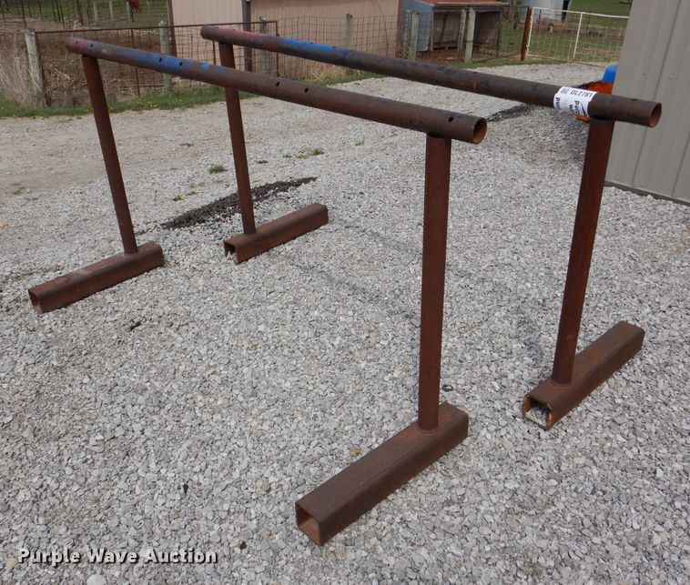 image for item DL2781 (4) metal stands