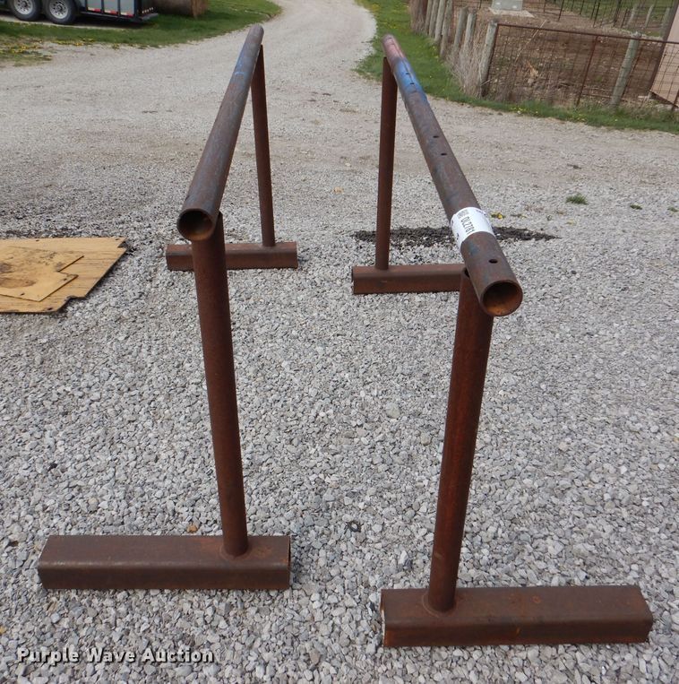 image for item DL2781 (4) metal stands