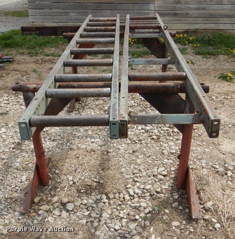 image for item DL2781 (4) metal stands