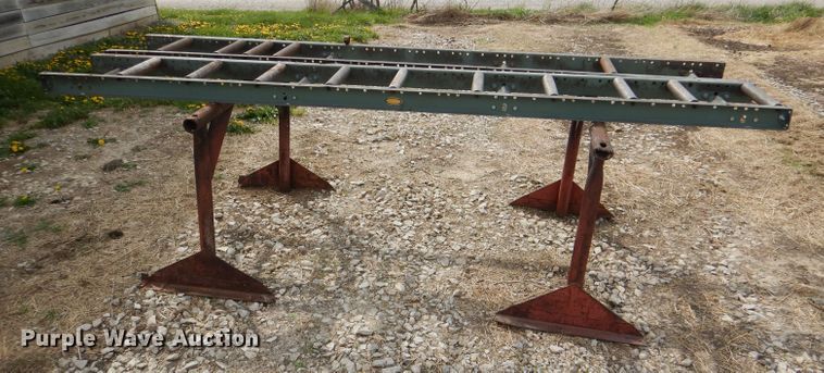 image for item DL2781 (4) metal stands